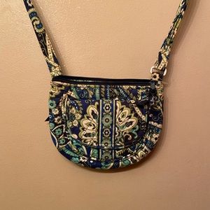 Vibrant colors Vera Bradley crossbody bag